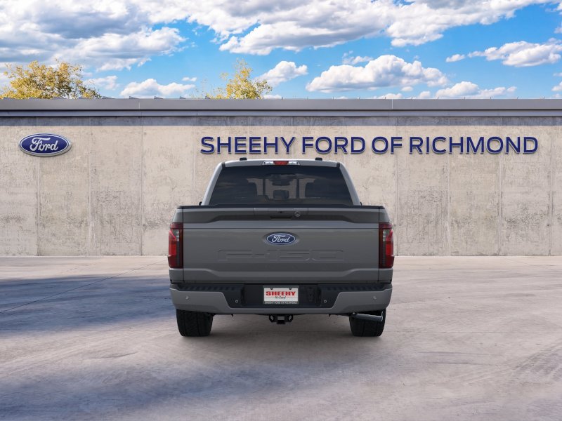 New 2026 Carbonized Gray Metallic Ford XLT image 28