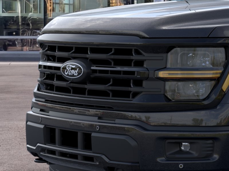 New 2026 Agate Black Metallic Ford XLT image 54