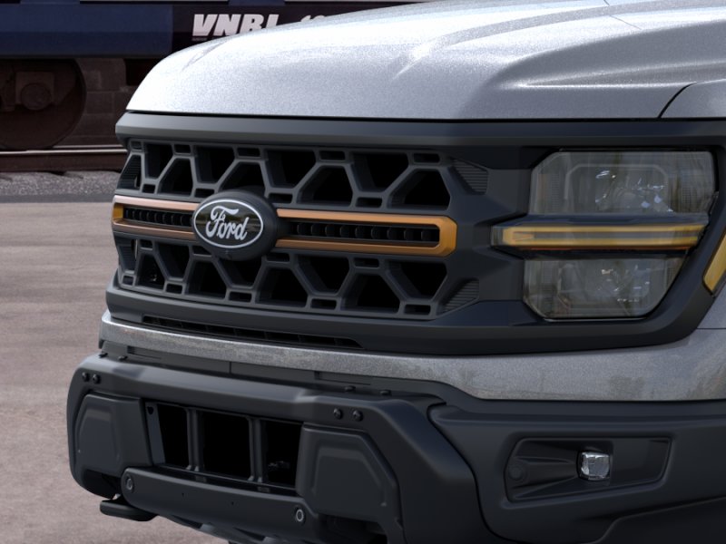 New 2026 Carbonized Gray Metallic Ford Tremor® image 17