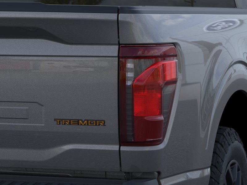 New 2026 Carbonized Gray Metallic Ford Tremor image 43
