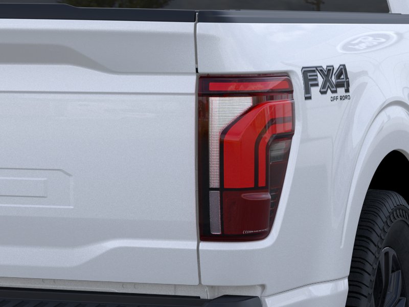 New 2026 Star White Metallic Tri-Coat Ford LARIAT image 43