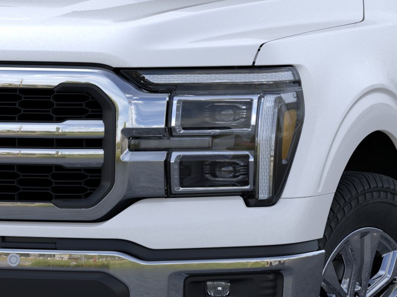 New 2026 Star White Metallic Tri-Coat Ford Lariat® image 40
