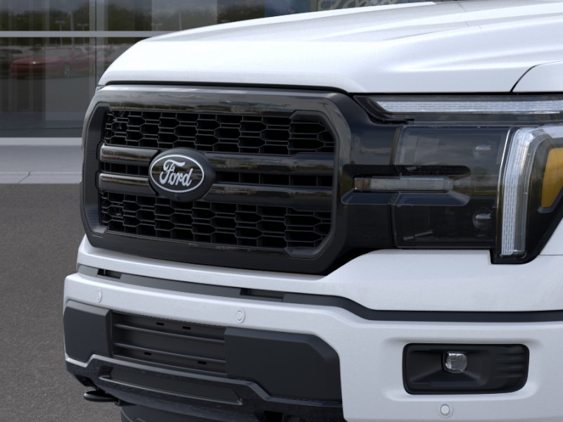 New 2026 Star White Metallic Tri-Coat Ford Lariat® image 39