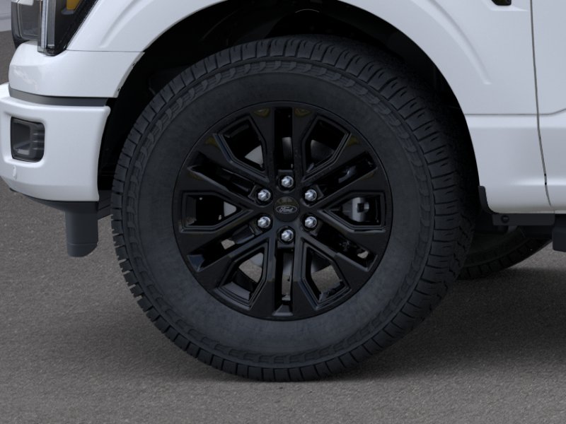 New 2026 Star White Metallic Tri-Coat Ford Lariat® image 41