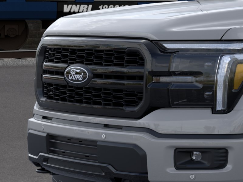 New 2026 Avalanche Ford LARIAT image 38