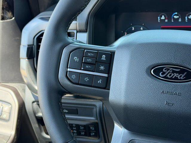 New 2026 Star White Metallic Tri-Coat Ford LARIAT image 50