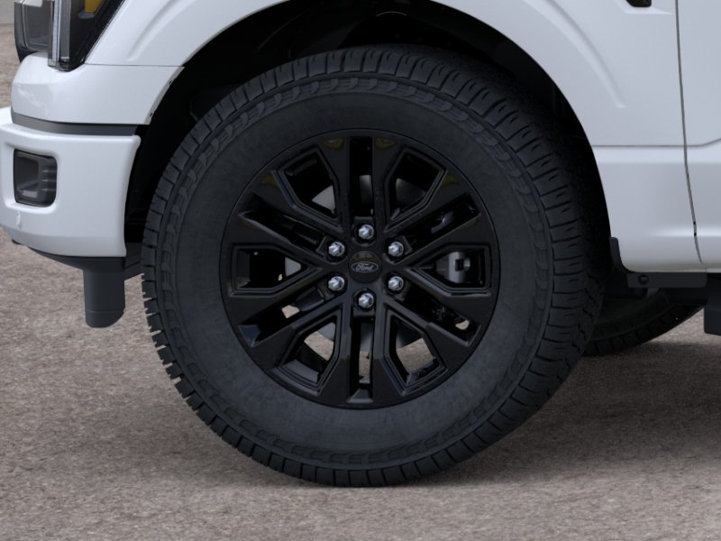 New 2026 Star White Metallic Tri-Coat Ford Lariat® image 38