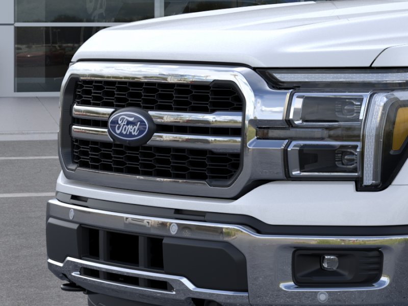 New 2026 Star White Metallic Tri-Coat Ford Lariat® image 37