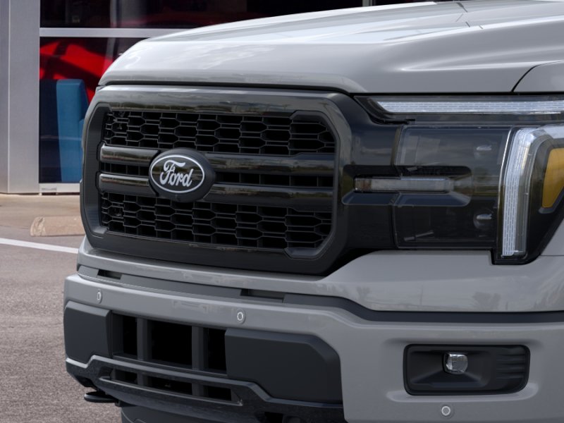 New 2026 Avalanche Ford Lariat® image 17