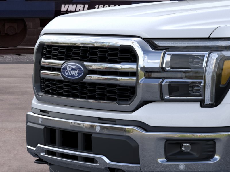 New 2026 Star White Metallic Tri-Coat Ford Lariat® image 17