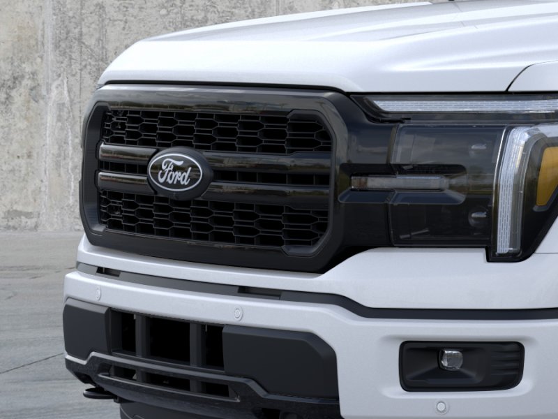 New 2026 Star White Metallic Tri-Coat Ford Lariat® image 17