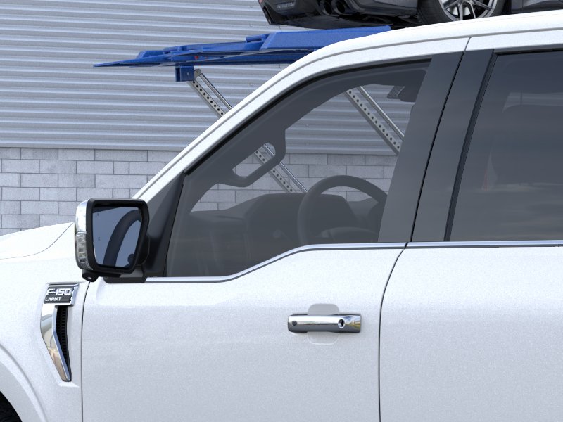 New 2026 Star White Metallic Tri-Coat Ford Lariat image 42