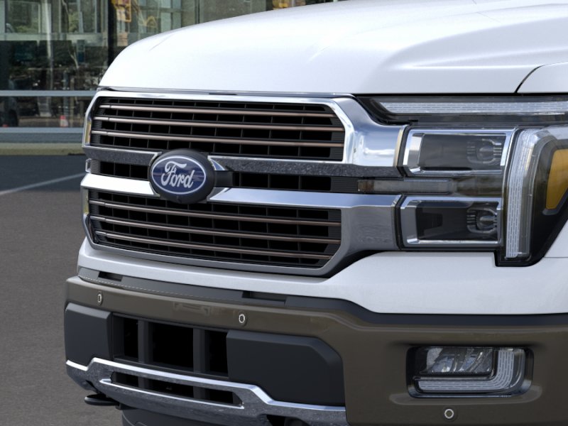 New 2026 Star White Metallic Tri-Coat Ford King Ranch® image 17