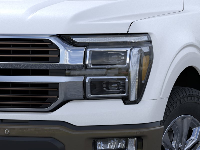 New 2026 Star White Metallic Tri-Coat Ford King Ranch image 40