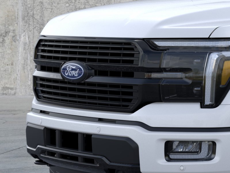 New 2026 Star White Metallic Tri-Coat Ford Platinum image 39
