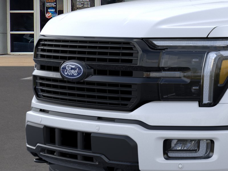 New 2026 Star White Metallic Tri-Coat Ford Platinum® image 39
