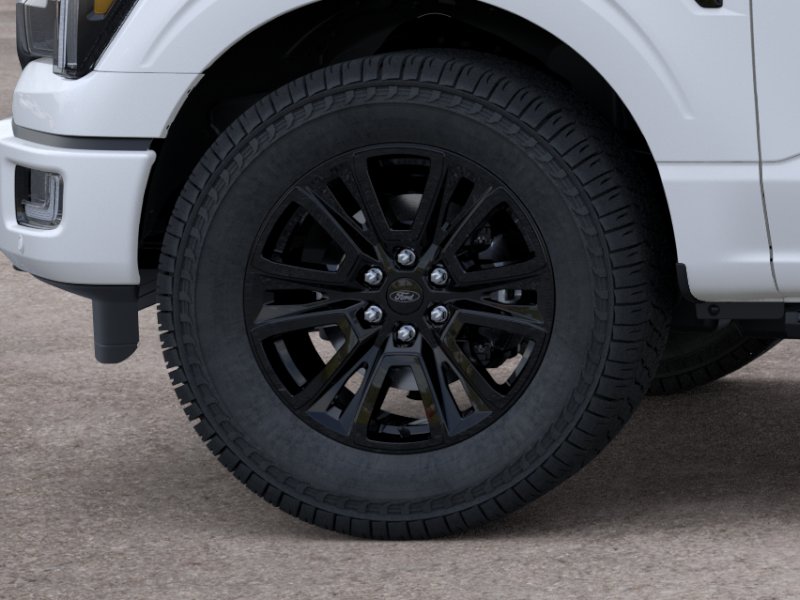 New 2026 Star White Metallic Tri-Coat Ford Platinum® image 41