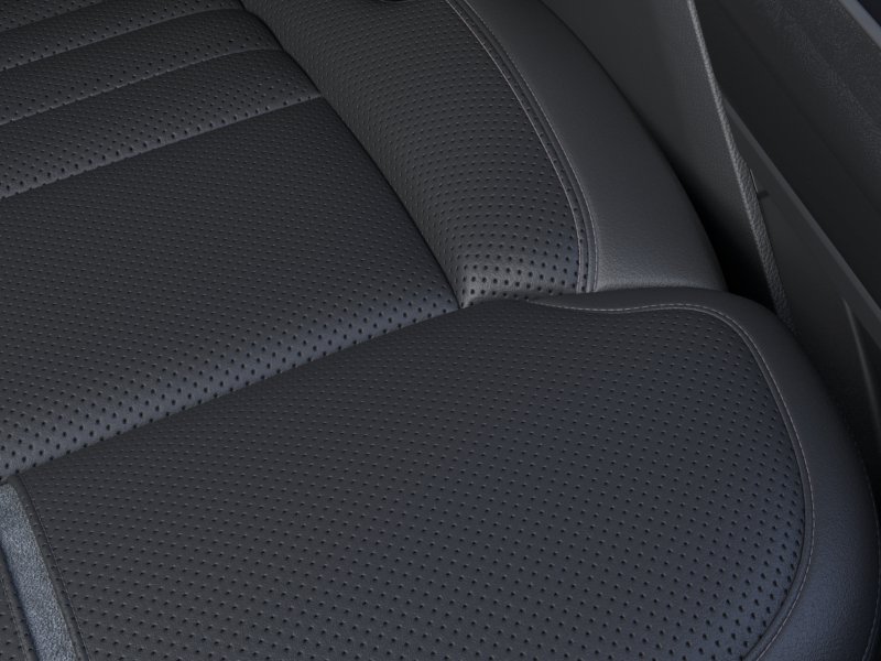 New 2026 Star White Metallic Tri-Coat Ford Platinum® image 16