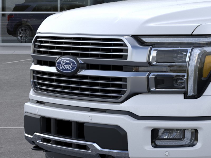 New 2026 Star White Metallic Tri-Coat Ford Platinum® image 39