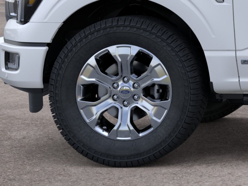 New 2026 Star White Metallic Tri-Coat Ford Platinum® image 41