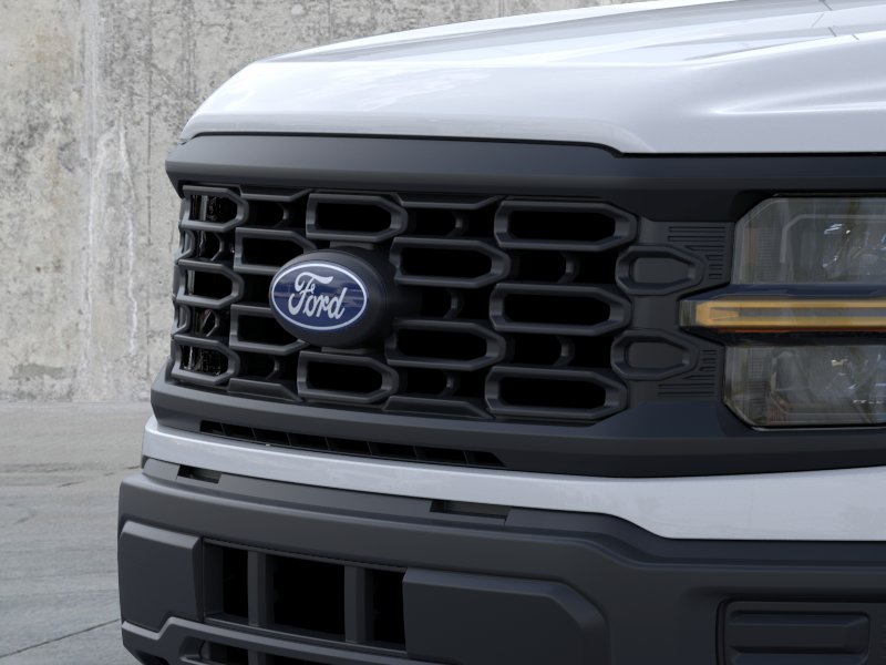 New 2026 Oxford White Ford XL image 39