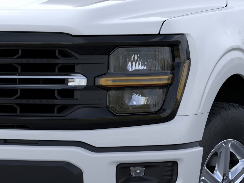 New 2026 Oxford White Ford XLT image 40