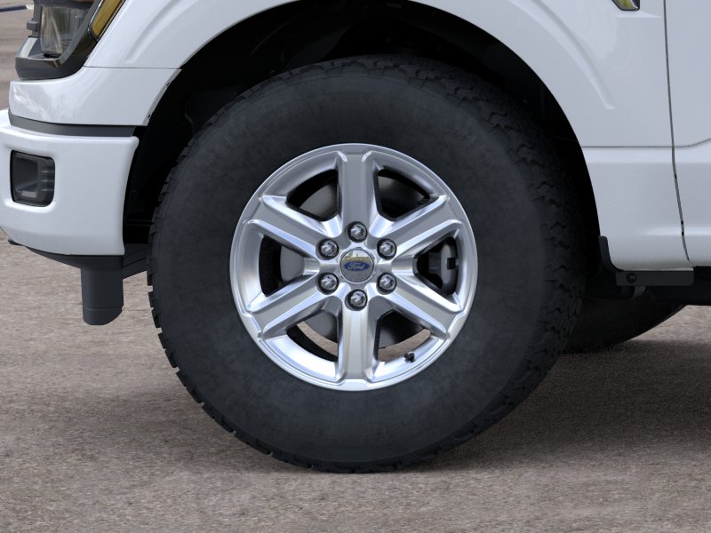 New 2026 Oxford White Ford XLT image 41