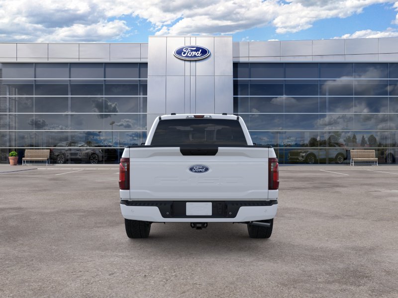 New 2026 Oxford White Ford XLT image 27