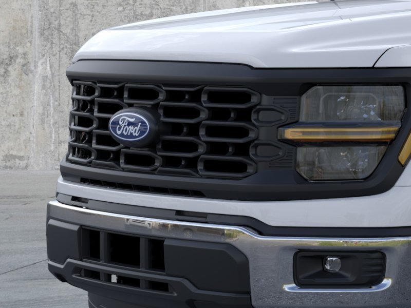 New 2026 Oxford White Ford XL image 38