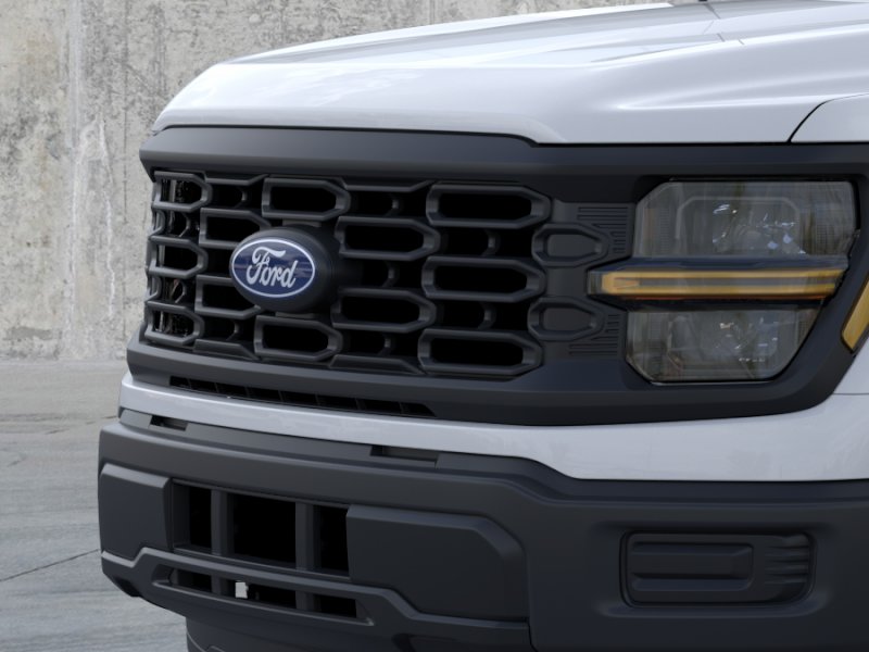 New 2026 Oxford White Ford XL image 17