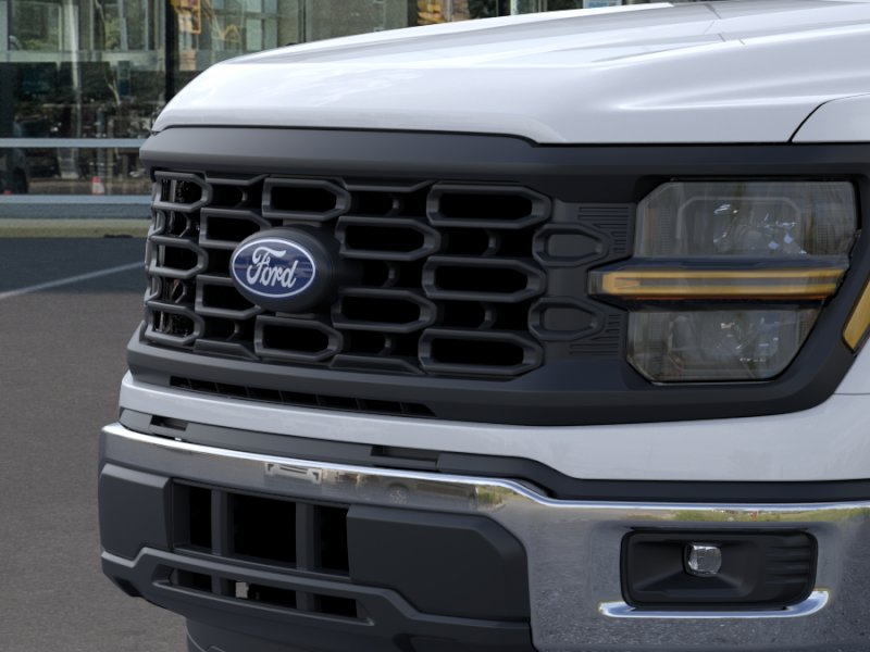 New 2026 Oxford White Ford XL image 47