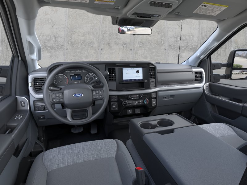 2025 Ford F-250 Super Duty XLT - Photo 9
