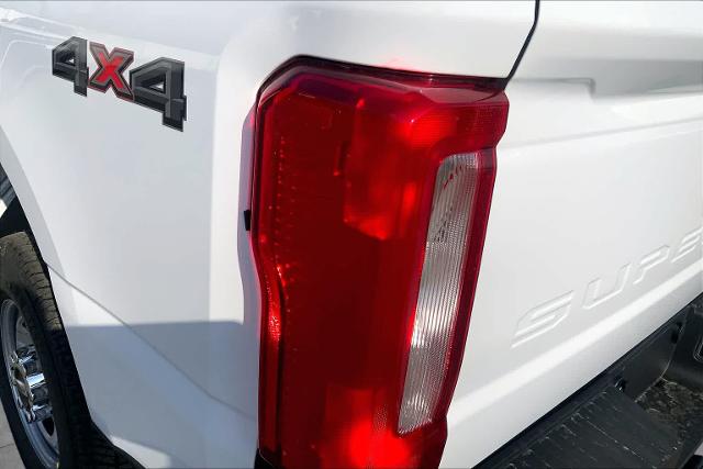 New 2026 Oxford White Ford F-350® XL image 24