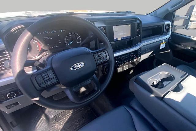 New 2026 Oxford White Ford F-350® XL image 26
