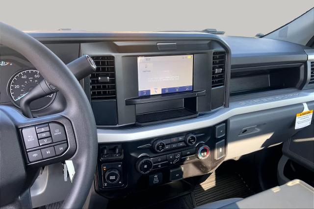 New 2026 Oxford White Ford F-350® XL image 27