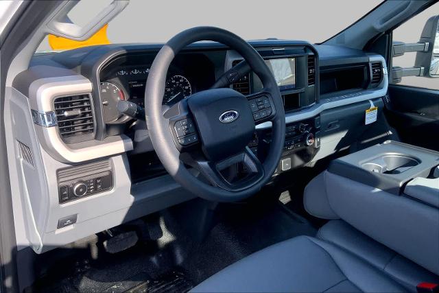 New 2026 Oxford White Ford F-350® XL image 28