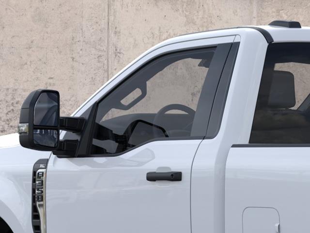New 2026 Oxford White Ford XL image 42