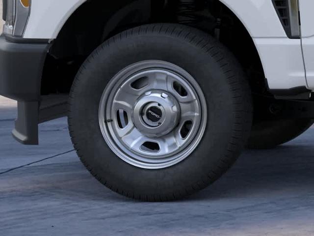 New 2026 Oxford White Ford F-350® XL image 41