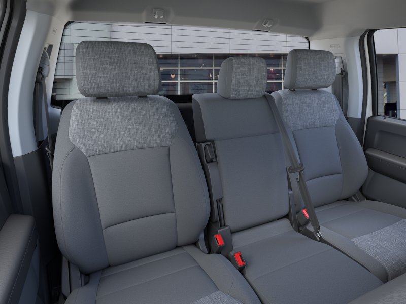 2025 Ford F-350 Super Duty XLT - Photo 10
