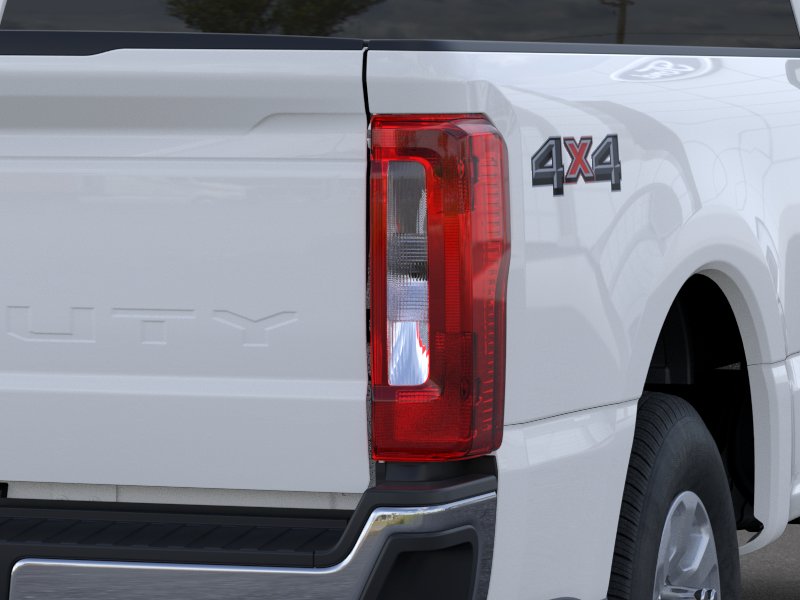 2025 Ford F-350 Super Duty XLT - Photo 21