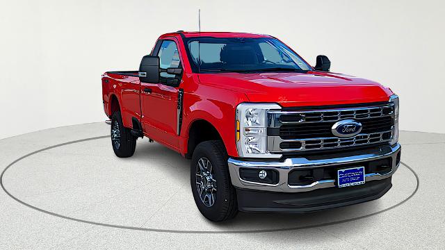 2025 Ford Super Duty F-350 SRW XLT