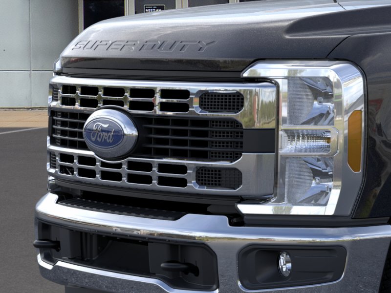 2026 Ford F-350 Super Duty XLT - Photo 17