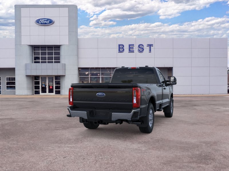 2026 Ford F-350 Super Duty XLT - Photo 8