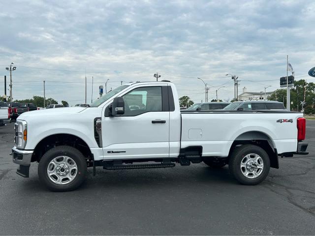 2026 Ford Super Duty F-350 SRW XLT