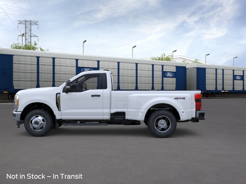  Ford Super Duty F-350 DRW