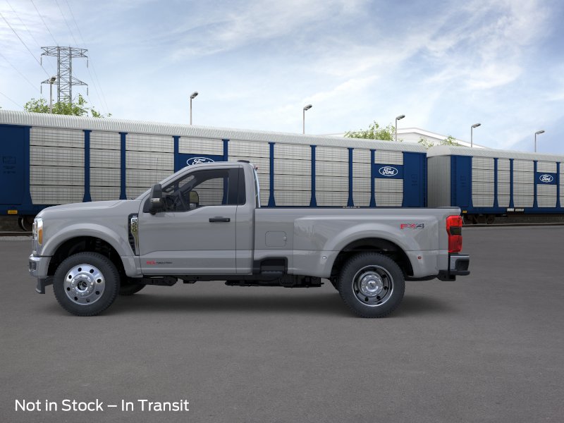 2026 Ford Super Duty F-450 DRW XLT