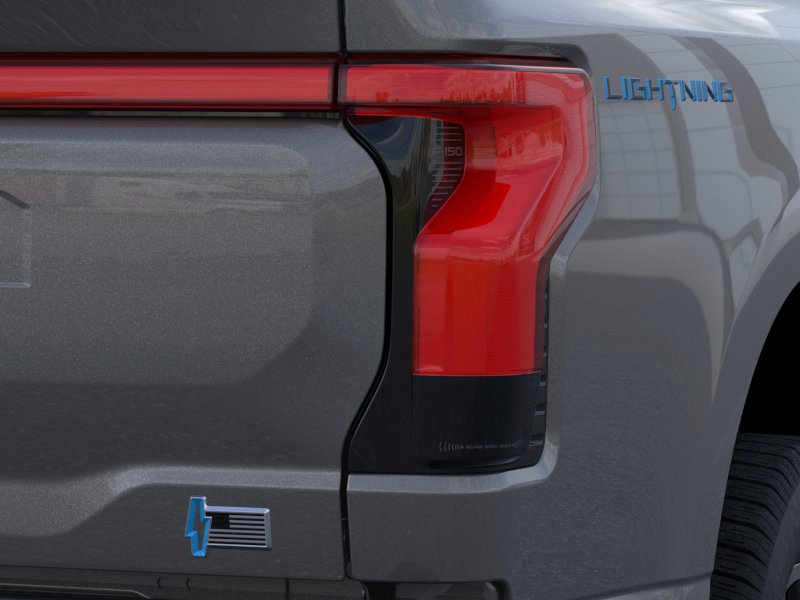2022 Ford F-150 Lightning Lariat - Photo 21
