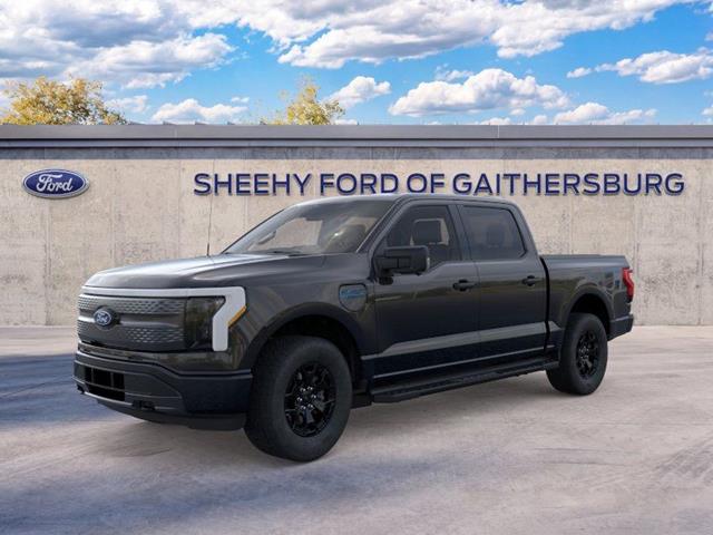 2025 Ford F-150 Lightning XLT - Photo 24
