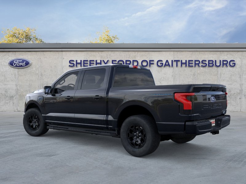 New 2025 Agate Black Metallic Ford XLT image 6