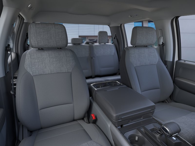 New 2025 Oxford White Ford XLT image 32